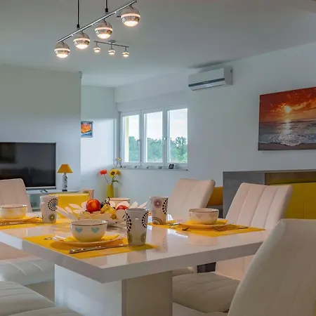 וילה Villa Vita *