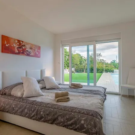 וילה Villa Vita *